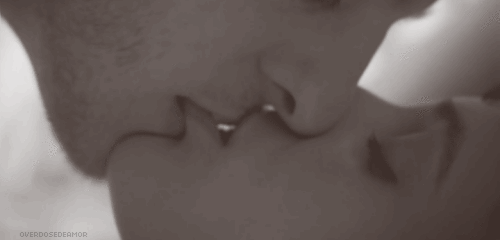 telugu kissing