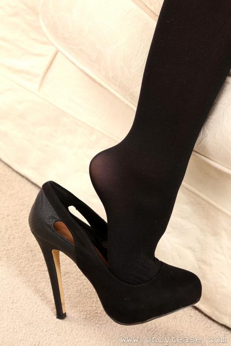 bethany-m-17.jpg image hosted at ImgAdult.com