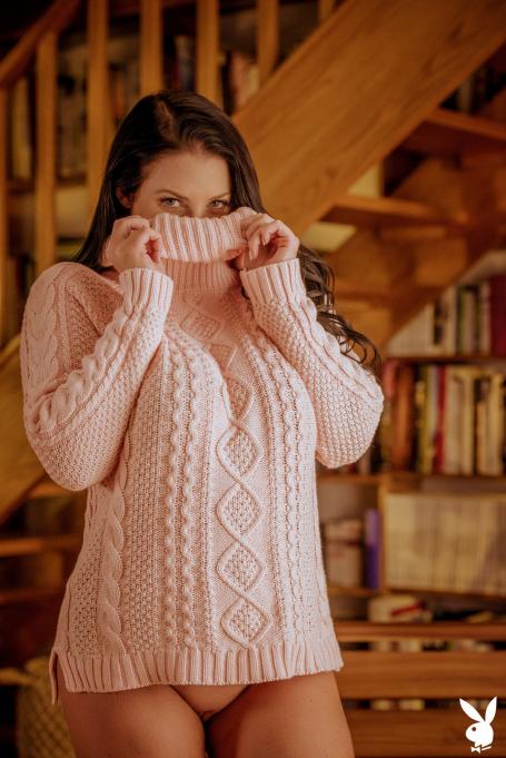 angela-white-cuddle-up-playboy-9.jpg image hosted at ImgAdult.com