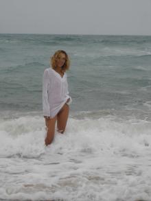 Candidium.com CDM 700-01 Curly Blonde on the Beach and Home 142.jpg image hosted at ImgAdult.com