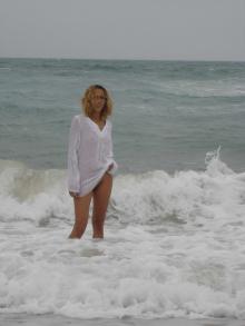 Candidium.com CDM 700-01 Curly Blonde on the Beach and Home 141.jpg image hosted at ImgAdult.com