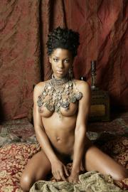 bm_nicolla_ess_h175.jpg image hosted at ImgAdult.com