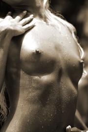 bm_nikelava_pol_h228.jpg image hosted at ImgAdult.com