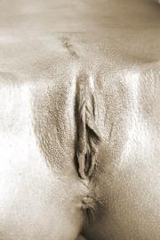 bm_nikelava_pol_h120.jpg image hosted at ImgAdult.com