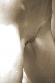 bm_nikelava_pol_h240.jpg image hosted at ImgAdult.com
