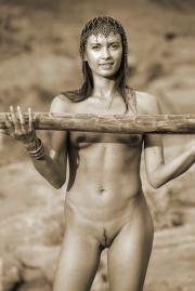 bm_valentina_res_h181.jpg image hosted at ImgAdult.com