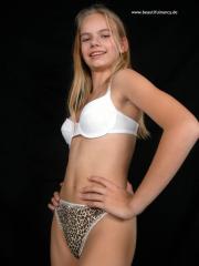 1s2d5l.JPG image hosted at ImgAdult.com