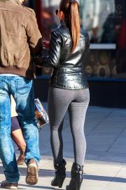 IMG_8488_leggings.jpg image hosted at ImgAdult.com