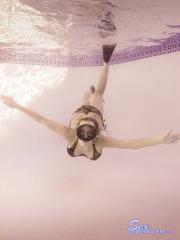 adrianna_vint-dive-014.jpg image hosted at ImgAdult.com