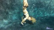 ali-handstands-041.jpg image hosted at ImgAdult.com