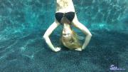 ali-handstands-075.jpg image hosted at ImgAdult.com