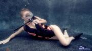 scubawhore5-013.jpg image hosted at ImgAdult.com