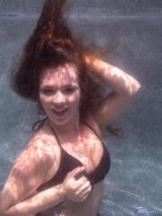alicelighthouse-042.jpg image hosted at ImgAdult.com