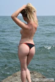 16125_040.jpg image hosted at ImgAdult.com