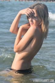 16144_045.jpg image hosted at ImgAdult.com