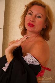 auntjudys kate mature masturbation (7).jpg image hosted at ImgAdult.com