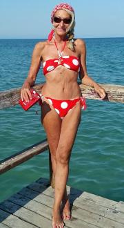 mature non nude (63).jpg image hosted at ImgAdult.com