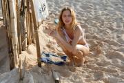 Sonia Clarice - On Trashy Beach -q7hkqf9wue.jpg