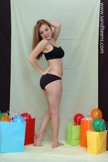 108.jpg image hosted at ImgAdult.com