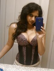 4.jpg image hosted at ImgAdult.com