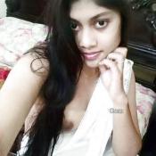 Hot Desi Bhabhi Rashmi Nude Pics (4).jpg image hosted at ImgAdult.com