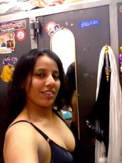039_1000.jpg image hosted at ImgAdult.com