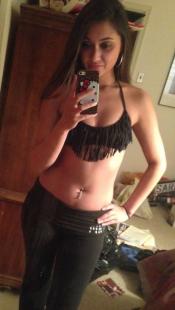 Stunning-Mumbai-Girl-Naked-Selfies-Leaked-By-Ex-Bf (9).jpg image hosted at ImgAdult.com