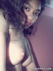 Young-Teenage-Boobs-Aur-Pussy (2).jpg image hosted at ImgAdult.com