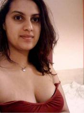 Beautiful Indian Desi Wife Taking Nude Selfies On Trip (1).jpg image hosted at ImgAdult.com