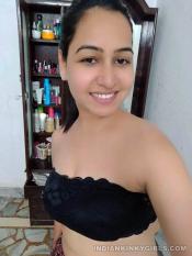 Naughty Mumbai Girl Naked Lockdown Selfies Leaked (2).jpg image hosted at ImgAdult.com