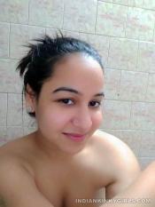 Naughty Mumbai Girl Naked Lockdown Selfies Leaked (32).jpg image hosted at ImgAdult.com
