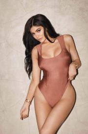 kylie_jenner_nude_swimsuit_photoshoot_leaked-LFMAUT_faptool.com.jpg image hosted at ImgAdult.com