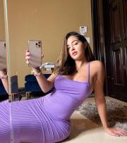 Malu Trevejo vestido morado (6).jpg image hosted at ImgAdult.com