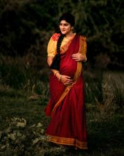 maternity-photoshoot-ideas-outdoor-indian-littlevows-preganancy-photography-ab63bd0f.jpg image hosted at ImgAdult.com