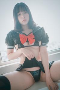 [Image: 625e5a76da090.jpg]