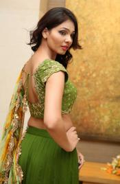 FF_NudeDesiDulhanPhotoshoot (11).jpg image hosted at ImgAdult.com