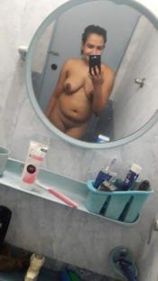 FF_HotDesiNakedGF (3).jpg image hosted at ImgAdult.com