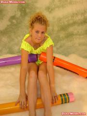 DSC01729.jpg image hosted at ImgAdult.com