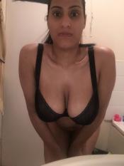 FF_BigBustyBoobiesBDBabe (29).jpg image hosted at ImgAdult.com