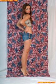 01.jpg image hosted at ImgAdult.com