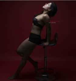 2019-11-11_18-43-11_UTC_3.jpg image hosted at ImgAdult.com