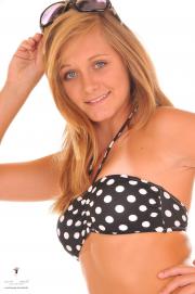 krystal-156-023.jpg image hosted at ImgAdult.com