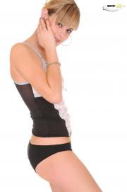 diana-320-017.jpg image hosted at ImgAdult.com