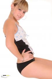 diana-320-047.jpg image hosted at ImgAdult.com