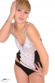 diana-320-070.jpg image hosted at ImgAdult.com
