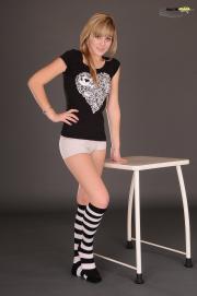 diana-326-003.jpg image hosted at ImgAdult.com