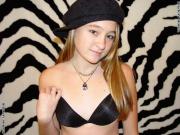DSC03193.jpg image hosted at ImgAdult.com