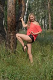 S***er-St***ets_Anastasiya-trees-1-004.jpeg image hosted at ImgAdult.com