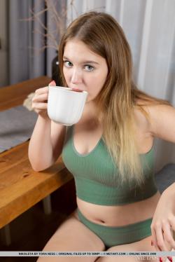 w_0631B66A68870614FDD3034E37687B0B.jpg image hosted at ImgAdult.com