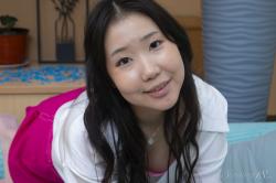 s18_2025-10-22_PINK_MIRACLE_VIBRATOR_05.jpg image hosted at ImgAdult.com